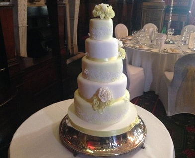 One White hall place wedding cake
