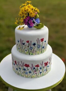 Summer Flowers Wedding Cake